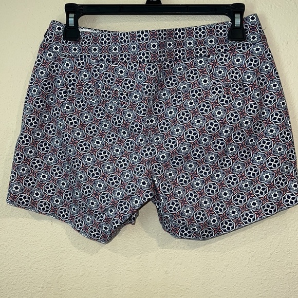 Women’s J. Crew sz 0 side zip classic modern graphic casual shorts - Picture 4 of 6